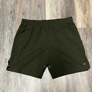 Mens XL Russell Athletic Shorts PreOwned